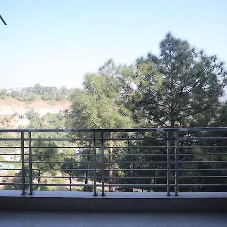 Sky Home Train View Kasauli Dış mekan fotoğraf