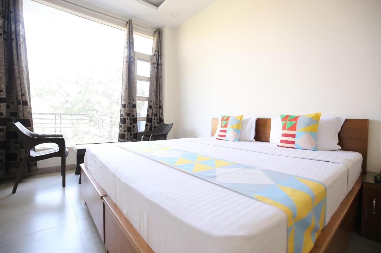 Sky Home Train View Kasauli Dış mekan fotoğraf