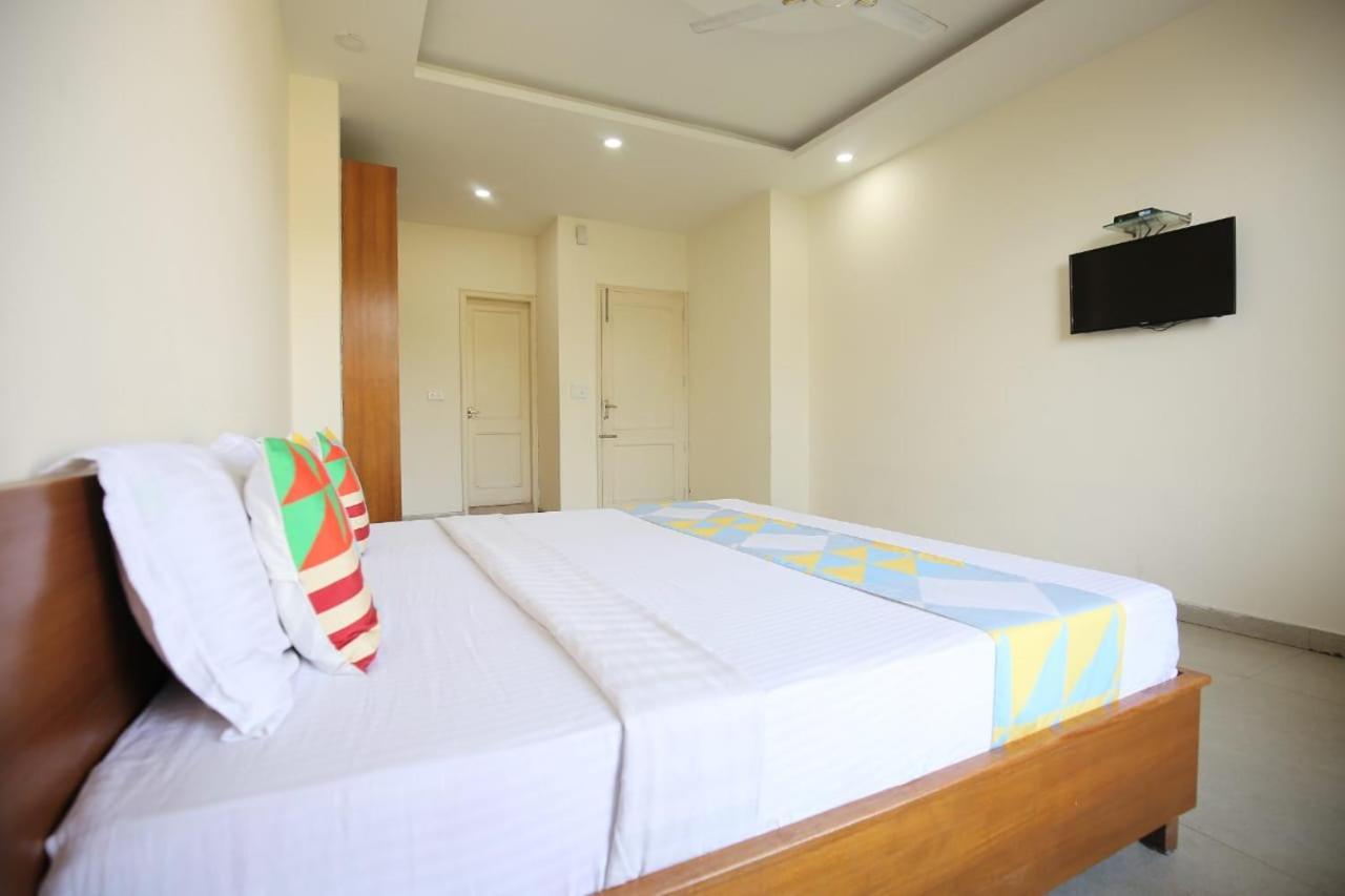 Sky Home Train View Kasauli Dış mekan fotoğraf